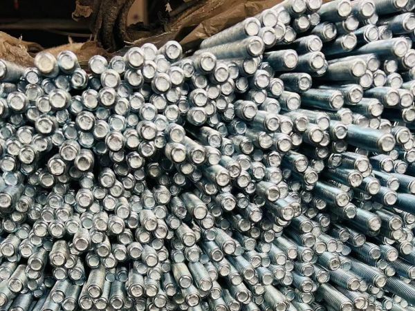 Threaded rod